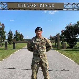 Meet your Posher, Jason